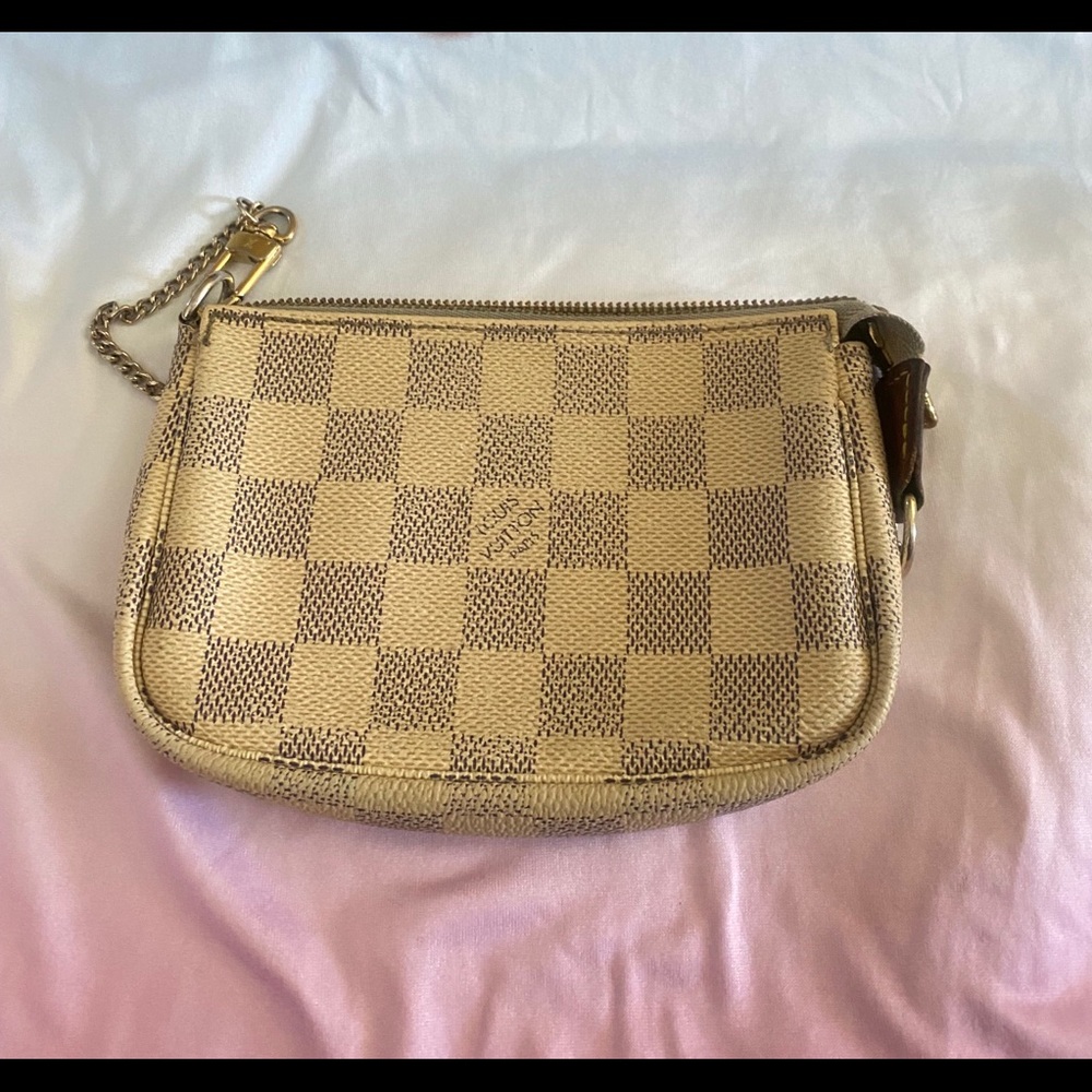 Louis Vuitton Damier Azur Mini Pochette